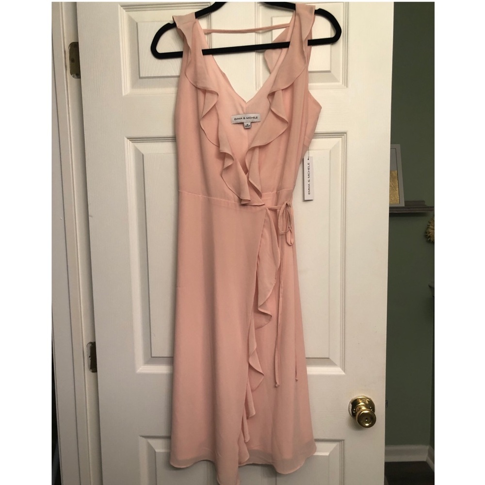 NEW w/tags Emma & Michele blush wrap dress